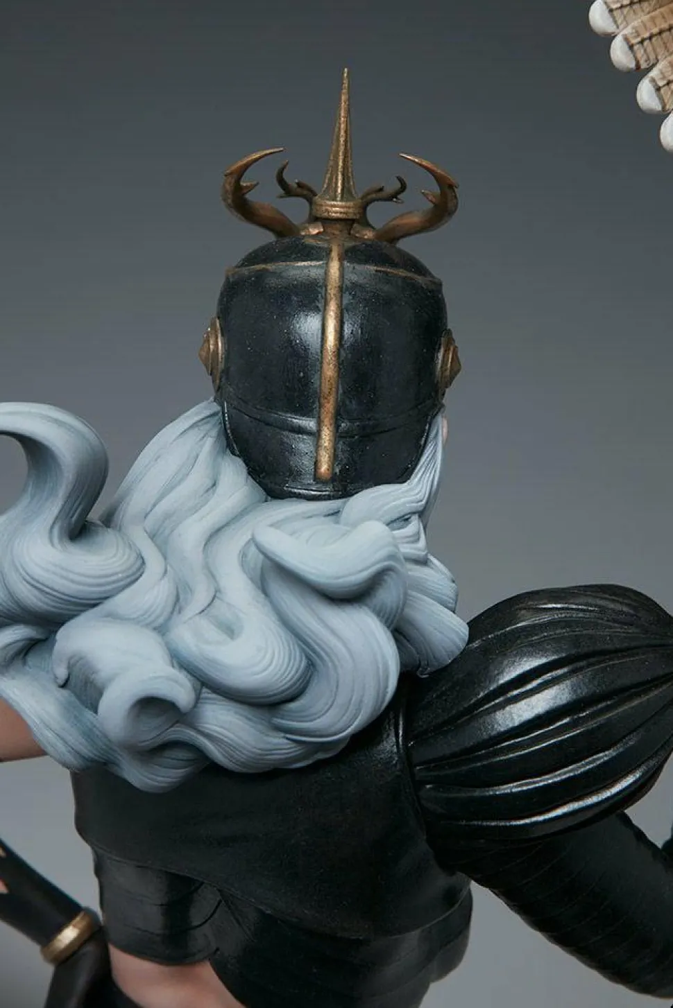 Adi Granov - Sova 18” Statue