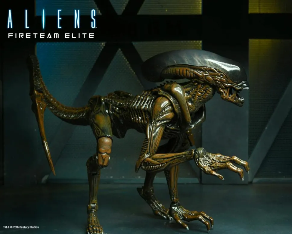Aliens: Fireteam Elite - Runner Alien 7" Scale Action Figure