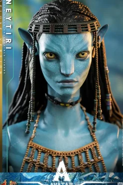 Avatar 2: The Way of Water - Neytiri Deluxe 1/6th Scale Hot Toys Action Figure