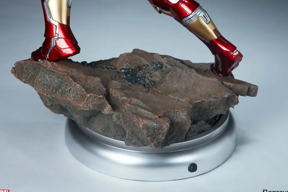 Avengers 2: Age of Ultron - Iron Man Mark XLIII (43) 1/4 Scale Maquette Statue
