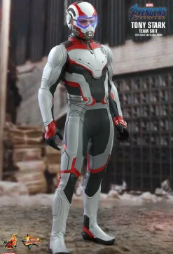 Avengers 4: Endgame - Tony Stark in Team Suit 1/6th Scale Hot Toys Action Figure