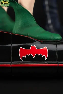 Batman (1966) - Batman & Robin 1/4 Scale Diorama Statue