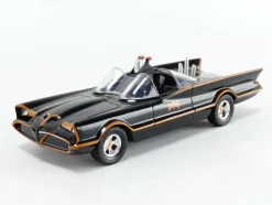 Batman (1966) - Batman with Batmobile 1/32 Scale Hollywood Rides Die-Cast Vehicle Replica