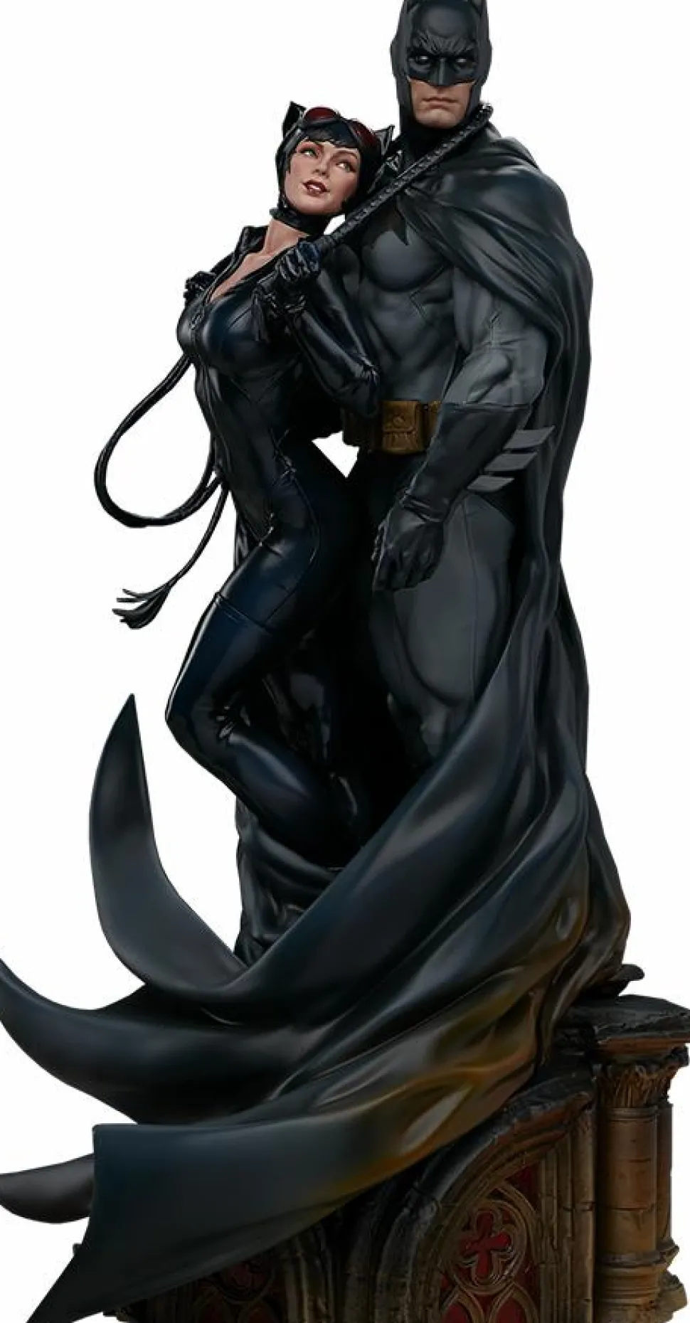 Batman - Batman & Catwoman 20” Diorama Statue