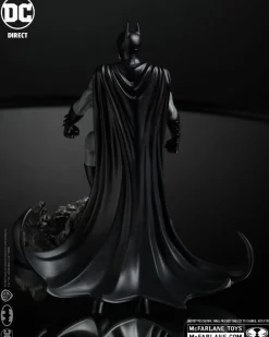 Batman - Batman by Bjorn Barends Black & White 1/10th Scale Statue