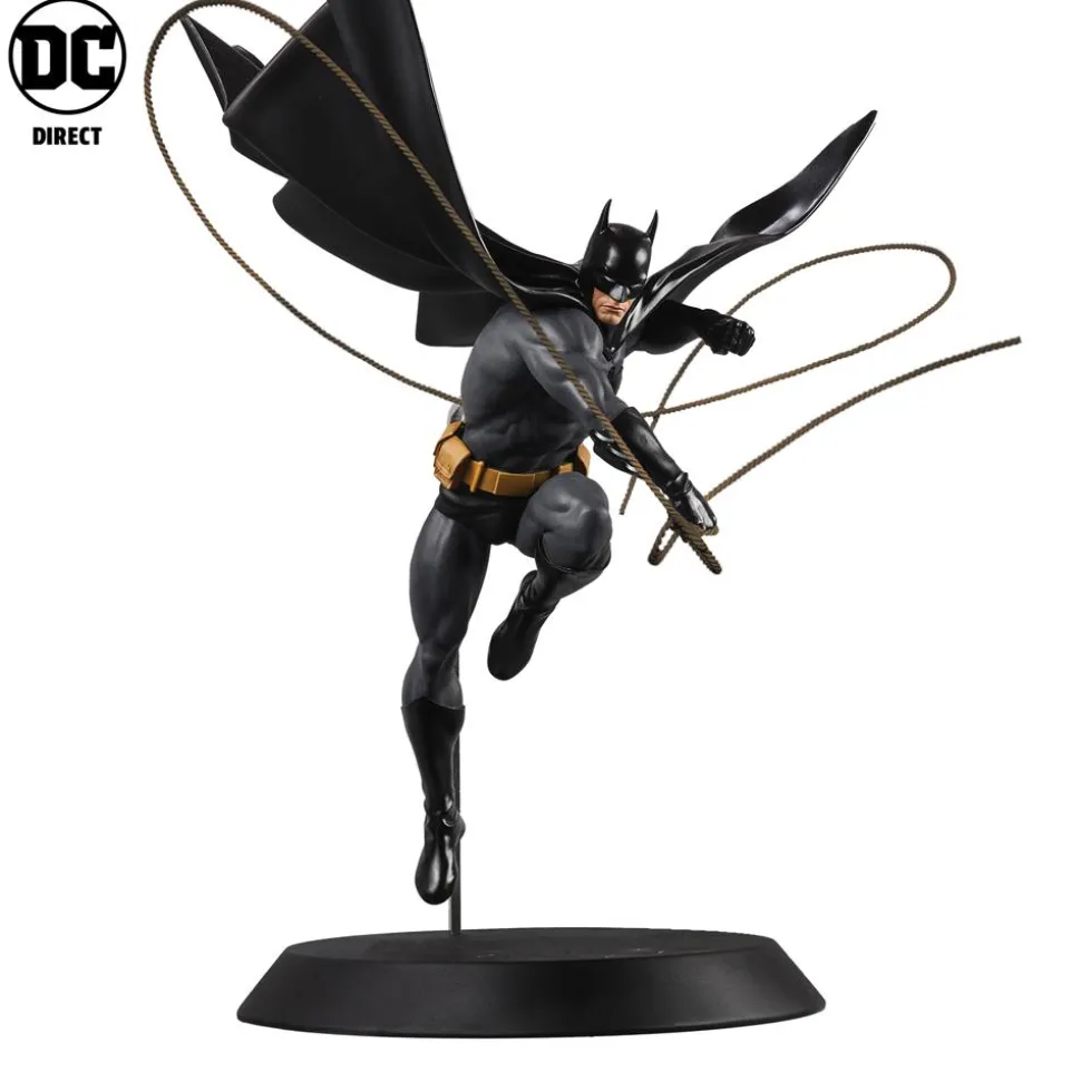 Batman - Batman by Dan Mora DC Designer Series 1/6th Scale Statue