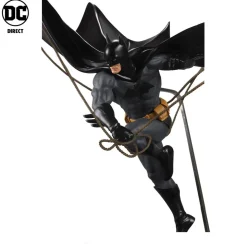 Batman - Batman by Dan Mora DC Designer Series 1/6th Scale Statue