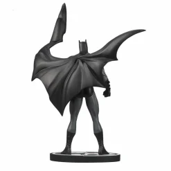 Batman - Batman by Jorge Jimenez Black & White 1/10th Scale Statue