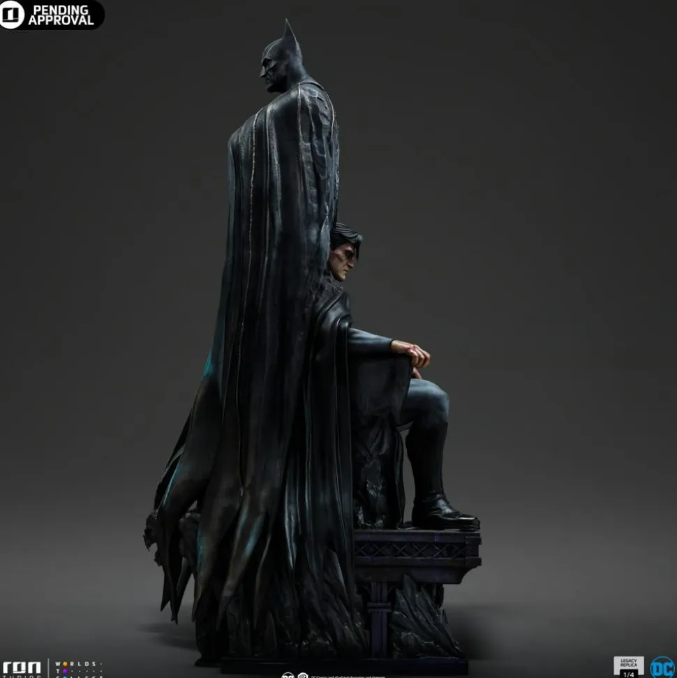 Batman - Batman Identity Legacy Replica 1/4 Scale Statue