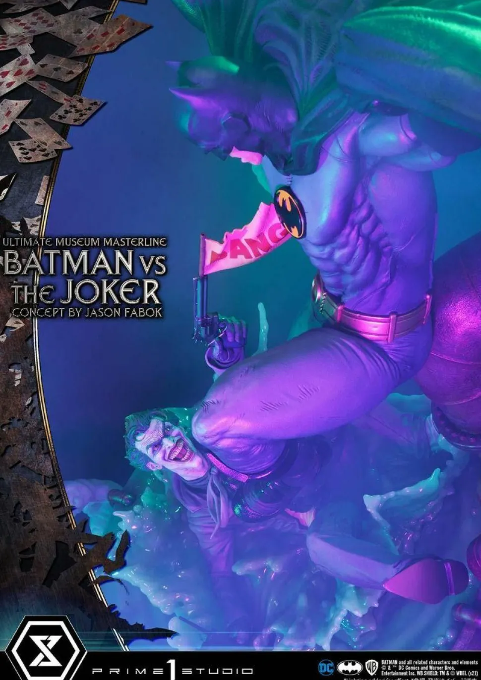 Batman - Batman vs The Joker 1/3 Scale Statue