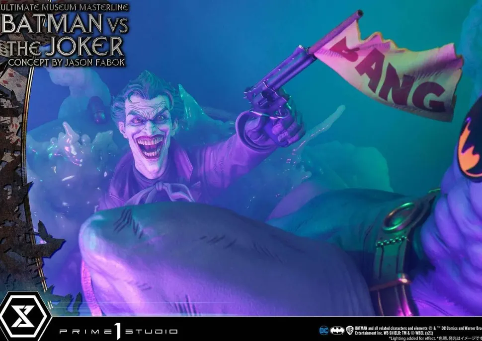 Batman - Batman vs The Joker 1/3 Scale Statue
