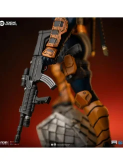 Batman - Deathstroke (Slade Wilson) 1/10th Scale Statue