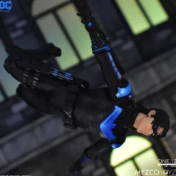 Batman - Nightwing One:12 Collective 1/12th Scale Action Figure