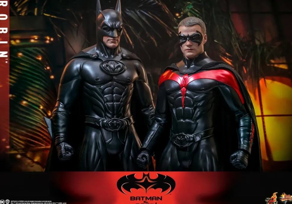 Batman & Robin (1997) - Robin 1/6th Scale Hot Toys Action Figure