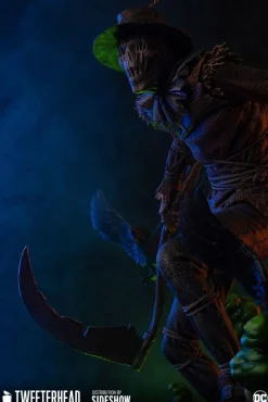 Batman - Scarecrow 1/6th Scale Maquette Statue