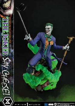 Batman - The Joker “Say Cheese” 1/3 Scale Statue
