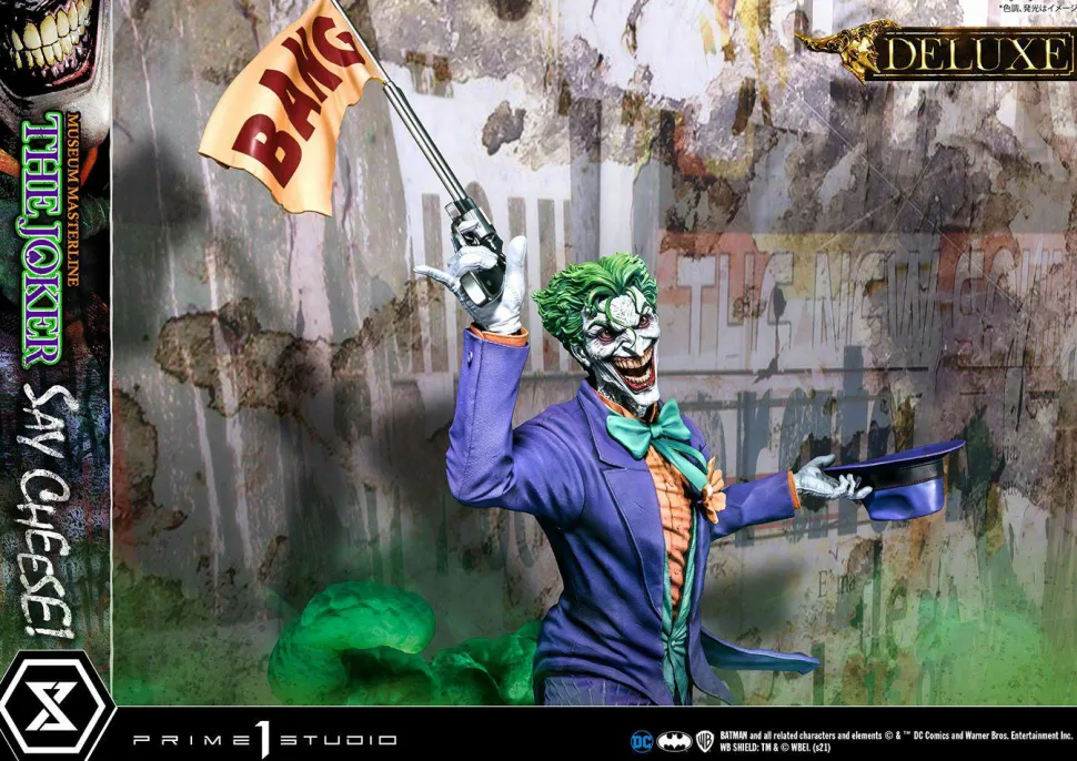 Batman - The Joker “Say Cheese” Deluxe 1/3 Scale Statue
