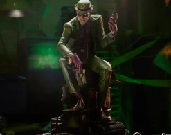 Batman - The Riddler Premium Format Statue