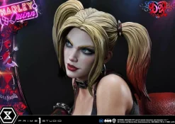 Batman: Arkham City - Harley Quinn Deluxe 1/3 Scale Statue