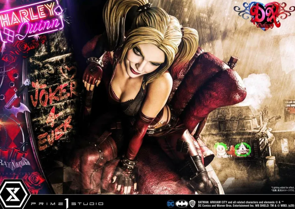 Batman: Arkham City - Harley Quinn Deluxe 1/3 Scale Statue
