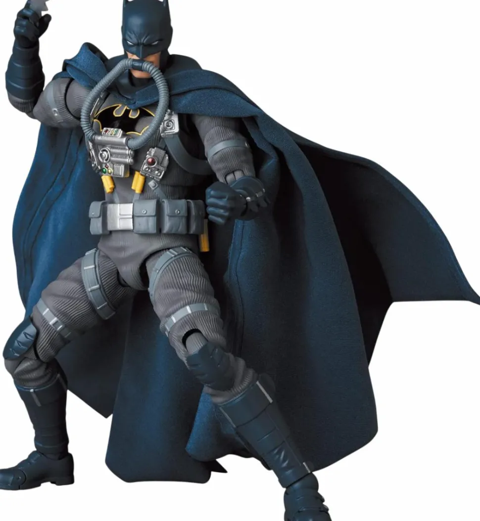 Batman: Hush - Stealth Jumper Batman MAFEX 1/12th Scale Action Figure