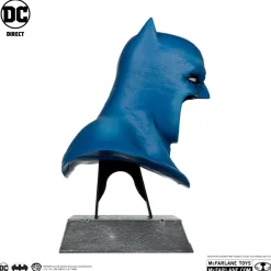 Batman: The Dark Knight Returns - Batman Cowl 1/3rd Scale Replica PVC Statue
