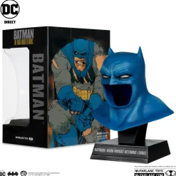Batman: The Dark Knight Returns - Batman Cowl 1/3rd Scale Replica PVC Statue