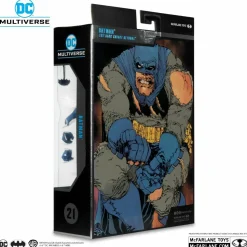 Batman: The Dark Knight Returns - Batman (Battle Damage Blue) DC Multiverse McFarlane Collector Edition 7