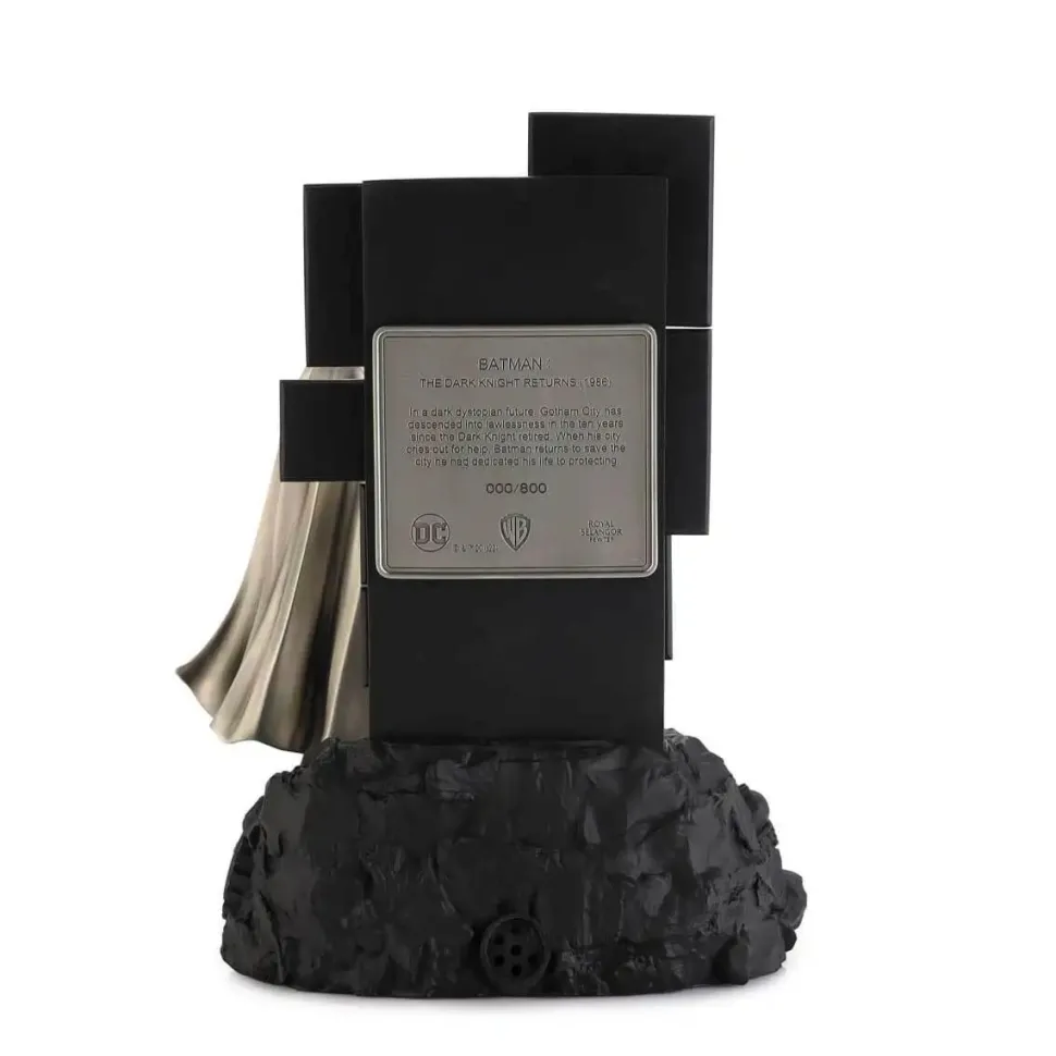 Batman: The Dark Knight Returns - Superman Limited Edition 11" Pewter Statue