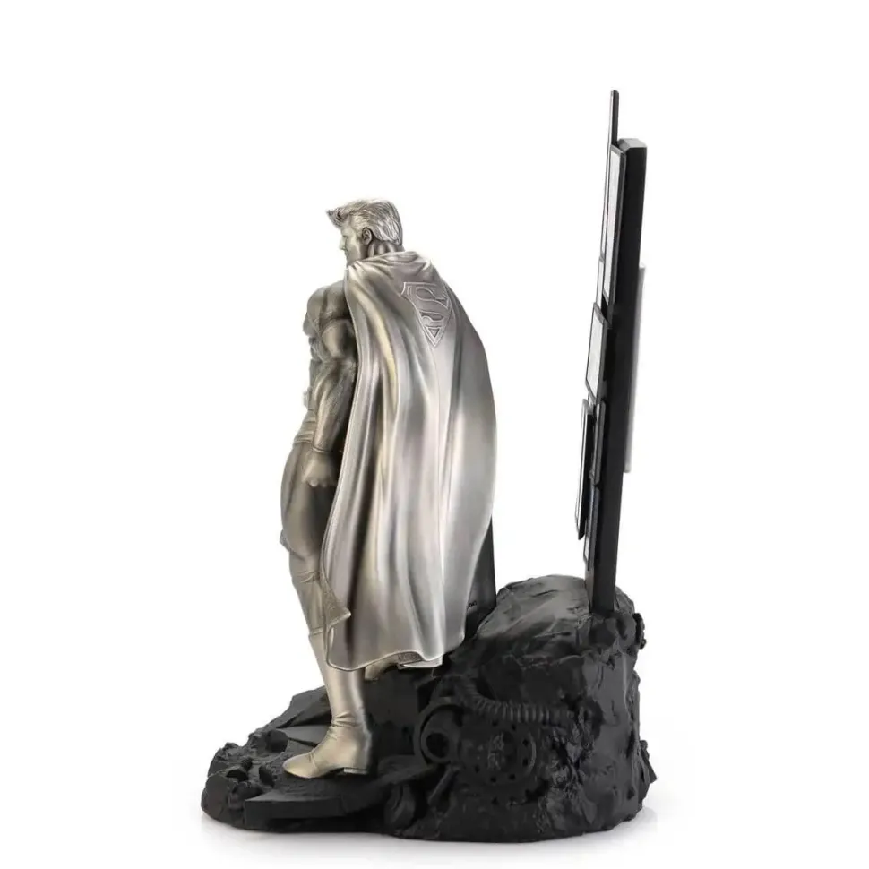 Batman: The Dark Knight Returns - Superman Limited Edition 11" Pewter Statue