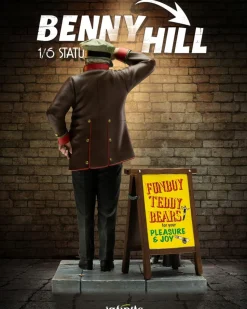 Benny Hill - Benny Hill 1/6th Scale Statue