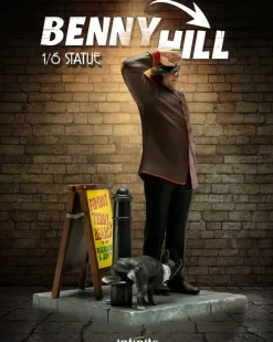 Benny Hill - Benny Hill 1/6th Scale Statue