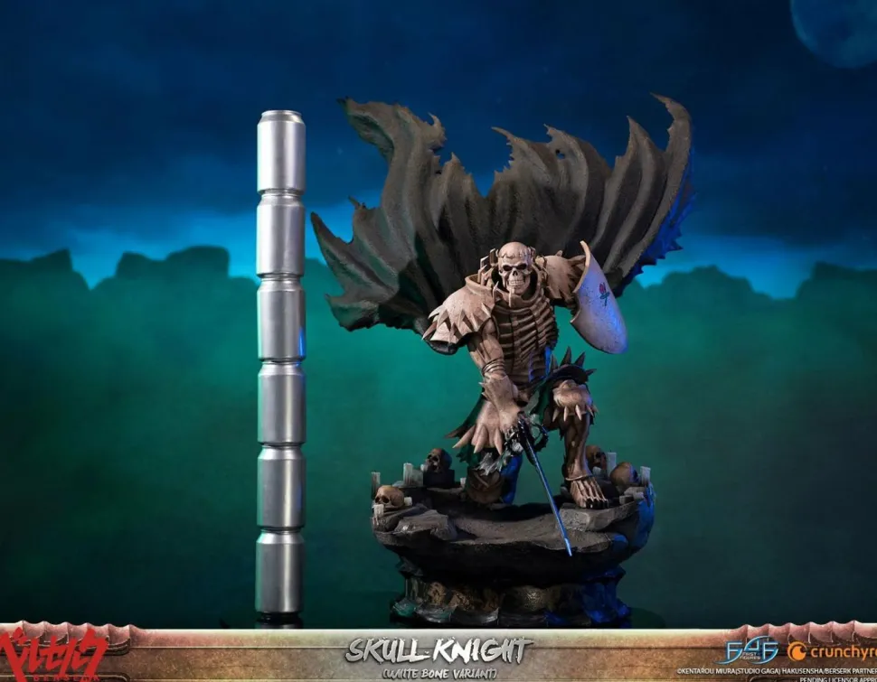 Berserk - Skull Knight White Bone Variant 1/4 Scale Statue