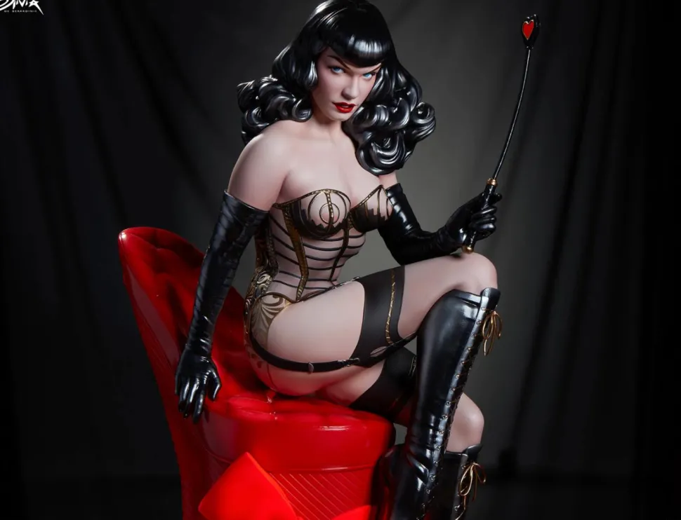 Bettie Page - Love Hurts 17" Statue