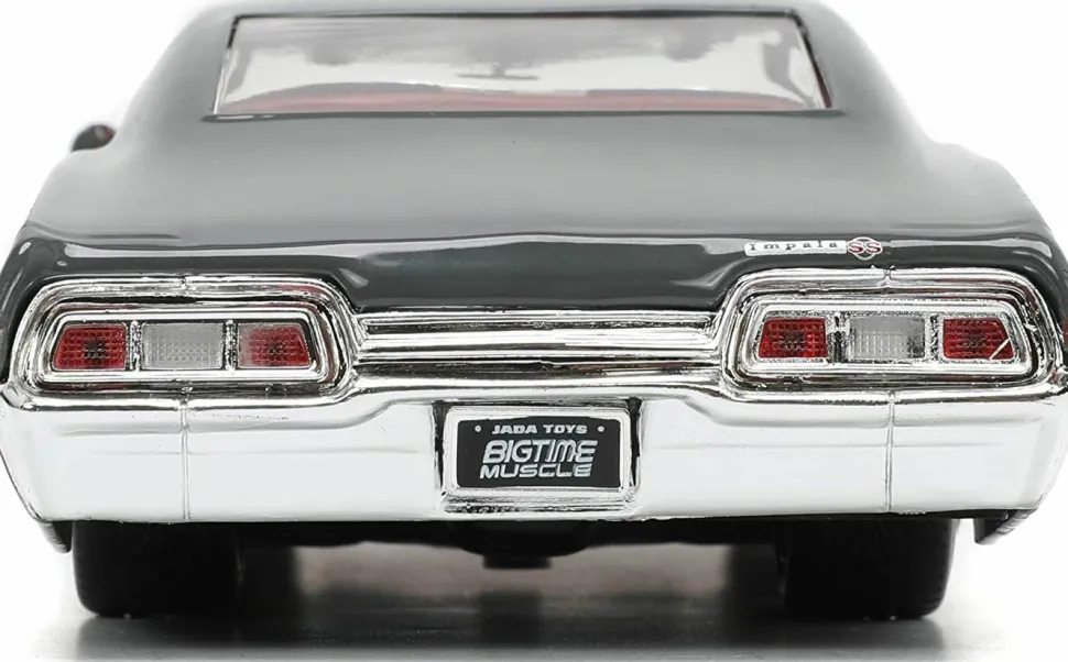 Big Time Muscle - Red/Grey 1967 Chevrolet Impala SS 1/24th Scale Die-Cast Vehicle Replica