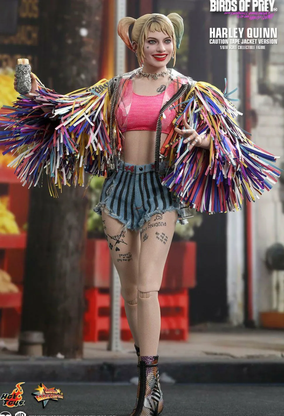 Birds of Prey (2020) - Harley Quinn in Caution Tape Jacket 1/6th Scale Hot Toys Action Figure