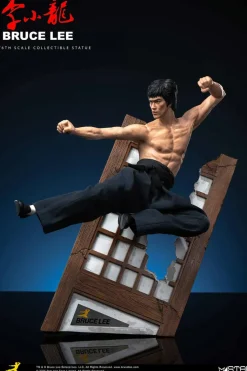 Bruce Lee - Bruce Lee (Flying-Kick) 1/6th Scale Statue