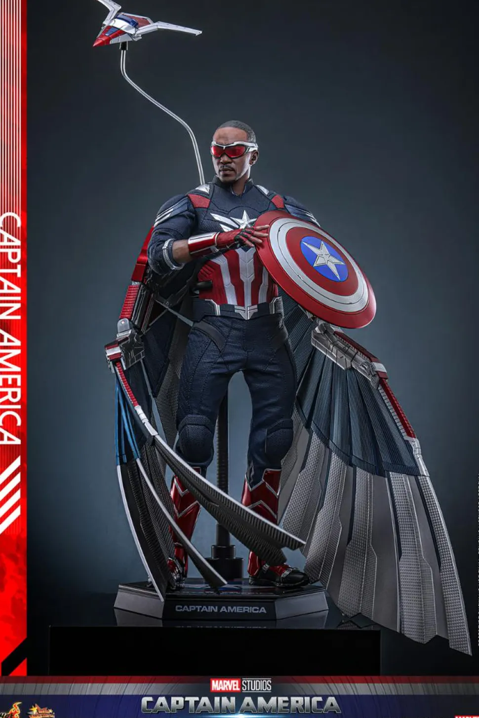 Captain America: Brave New World - Captain America 1/6th Scale Hot Toys Action Figure
