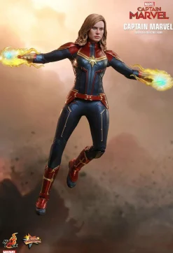 Captain Marvel (2019) - Captain Marvel 1/6th Scale Hot Toys Action Figure (Int Sales Only)