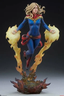 Captain Marvel - Captain Marvel Premium Format Statue