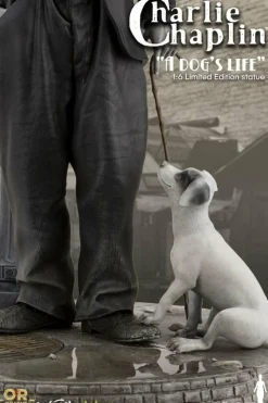 Charlie Chaplin - A Dog’s Life 1/6th Scale Statue (Int Sales Only)