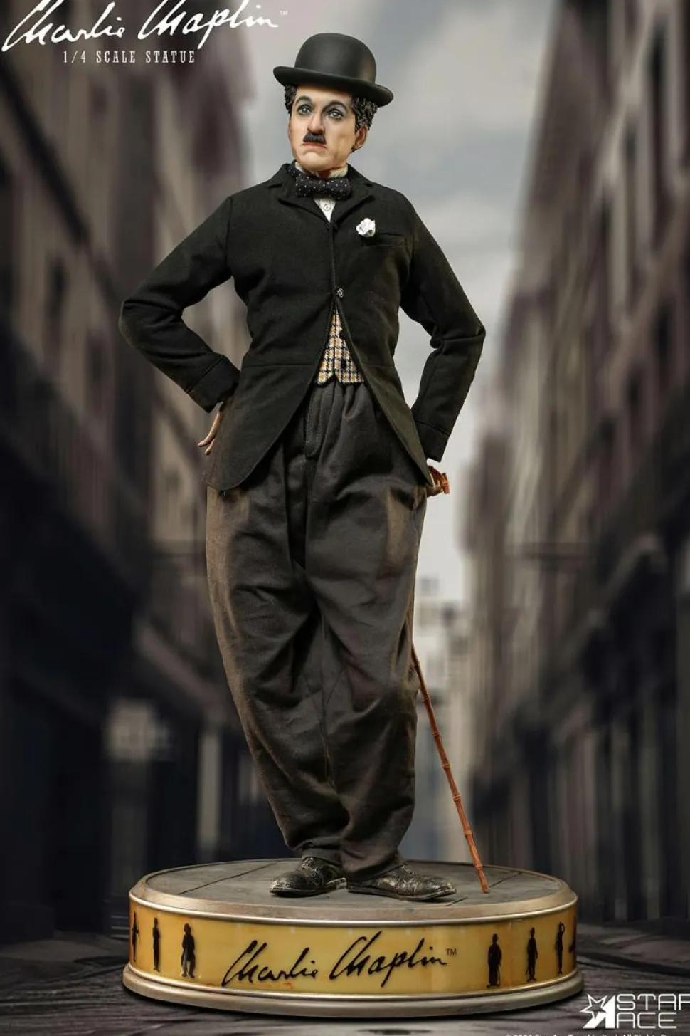 Charlie Chaplin - Little Tramp 1/4th Scale Statue