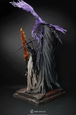 Dark Souls III - Pontiff Sulyvahn Deluxe 1/7th Scale Statue