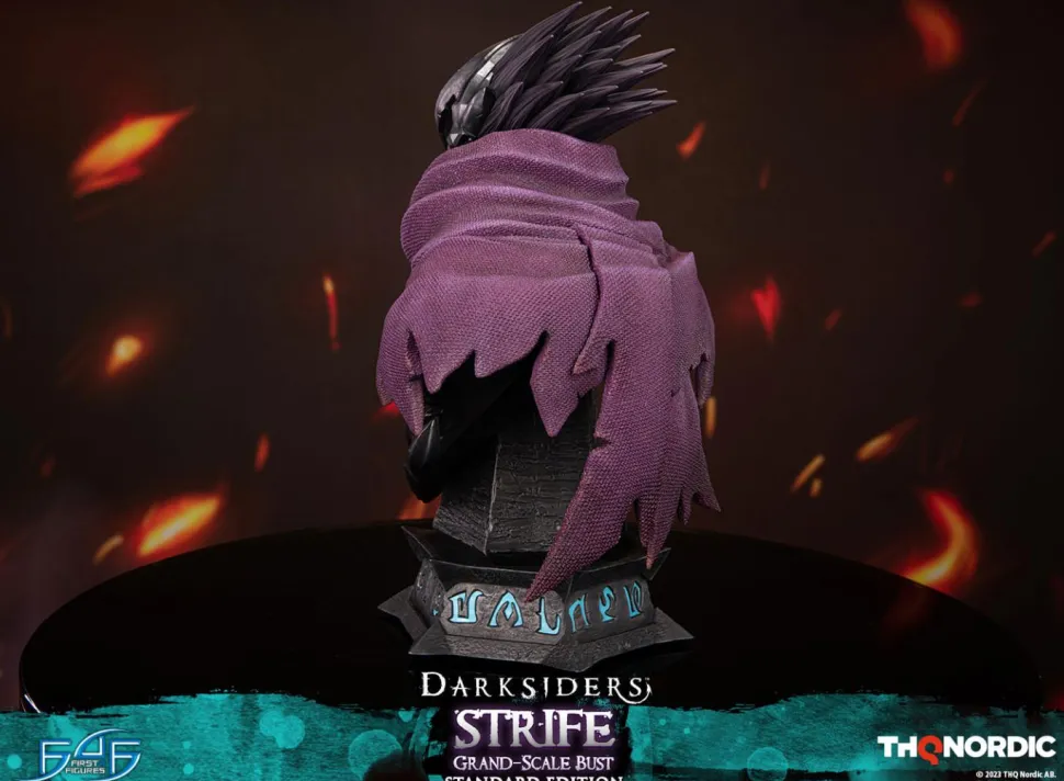 Darksiders - Strife Grand Scale 14” Bust