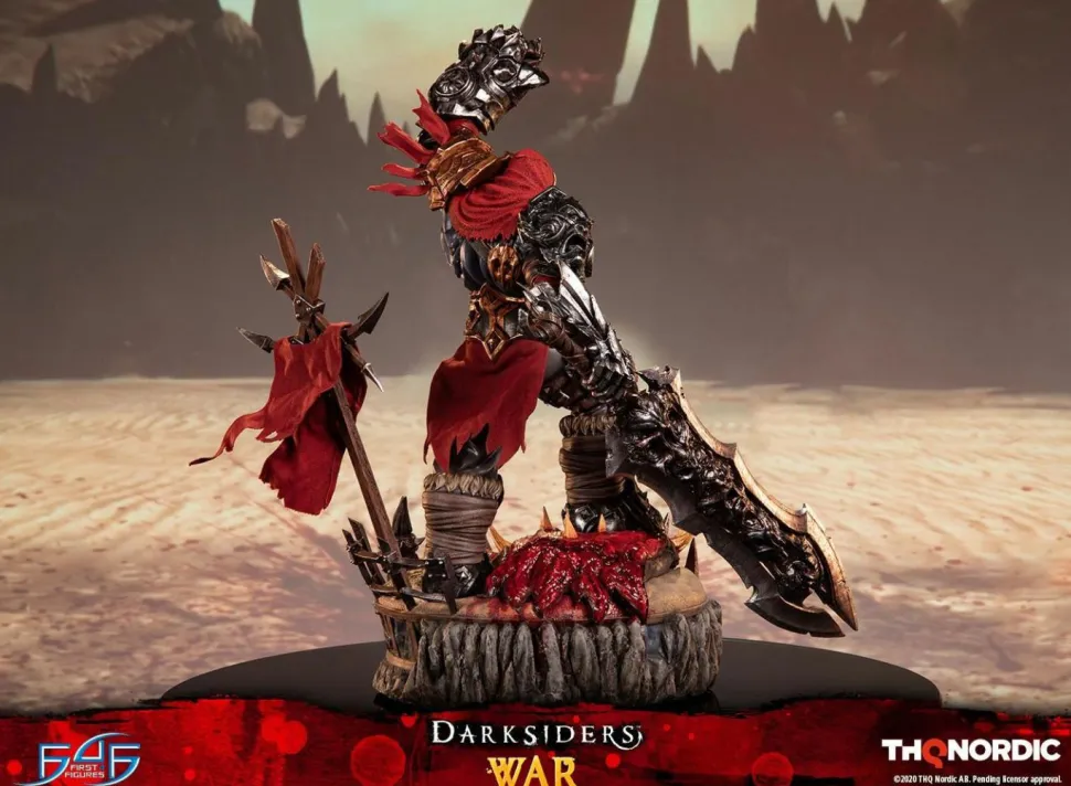 Darksiders - War 1/6th Scale Statue
