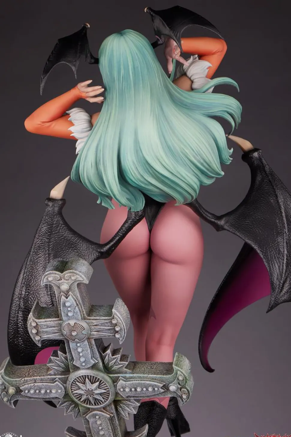 Darkstalkers - Morrigan 1/3 Scale Statue