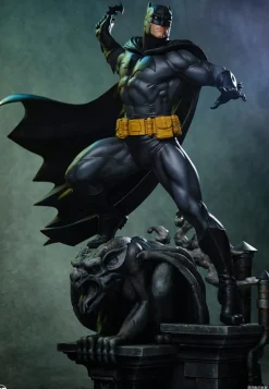DC Comics - Batman (Black & Grey Edition) 1/6th Scale Maquette Statue