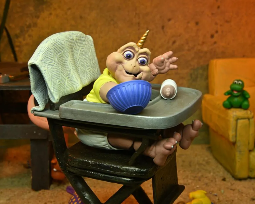 Dinosaurs (1991) - Baby Sinclair Ultimate 7" Scale Action Figure