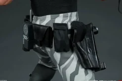 Escape From New York - Snake Plissken 1/3 Scale Statue