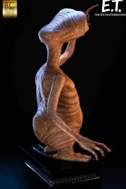 E.T. The Extra-Terrestrial - E.T. 1:1 Scale Life-Size Maquette Statue